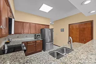 14558 Harbor Estate Rd, Charlotte, NC 28278 - Photo 13