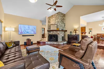 14558 Harbor Estate Road, Charlotte, NC 28278 - Photo 5