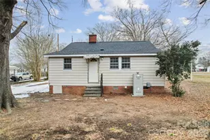 209 W Round St, Landis, NC 28088 - Photo 21