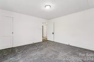 209 W Round St, Landis, NC 28088 - Photo 9