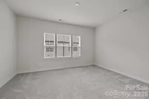 460 Spearfield Ln, Charlotte, NC 28205 - Photo 17