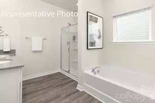 5026 Shallow Brk Dr, Charlotte, NC 28215 - Photo 13