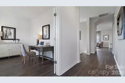 5105 Shallow Brook Drive, Charlotte, NC 28215 - Photo 3