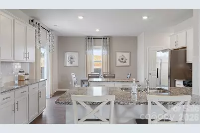 5105 Shallow Brook Drive, Charlotte, NC 28215 - Photo 9