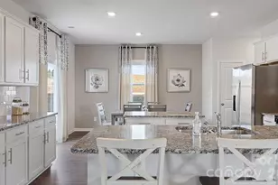 5105 Shallow Brk Dr, Charlotte, NC 28215 - Photo 9