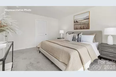 5006 Shallow Brook Drive, Charlotte, NC 28215 - Photo 9