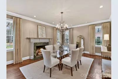 1126 Queens Road W, Charlotte, NC 28207 - Photo 3