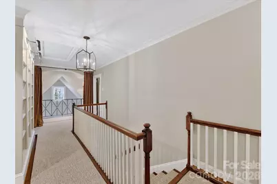 1126 Queens Road W, Charlotte, NC 28207 - Photo 17