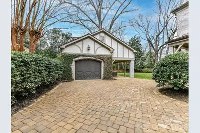 1126 Queens Road W, Charlotte, NC 28207 - Photo 33