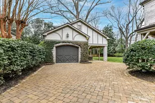 1126 Queens Rd W, Charlotte, NC 28207 - Photo 33