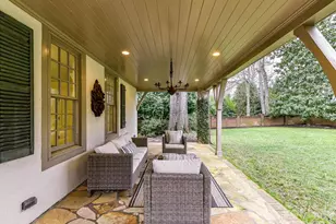 1126 Queens Rd W, Charlotte, NC 28207 - Photo 41