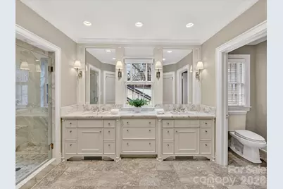 1126 Queens Road W, Charlotte, NC 28207 - Photo 19