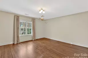 1126 Queens Rd W, Charlotte, NC 28207 - Photo 27