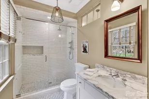 1126 Queens Rd W, Charlotte, NC 28207 - Photo 25