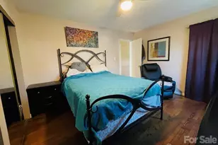 4721 Farm Pond Ln, Charlotte, NC 28212 - Photo 11