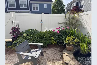 2216 Vision Drive, Charlotte, NC 28203 - Photo 13