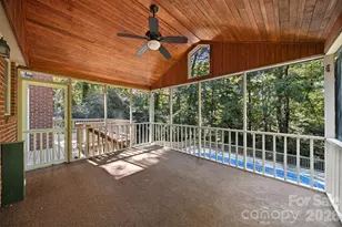 4041 4th St Ct NW, Hickory, NC 28601 - Photo 23