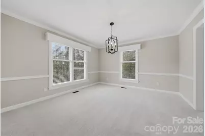 4041 4th Street Court NW, Hickory, NC 28601 - Photo 9