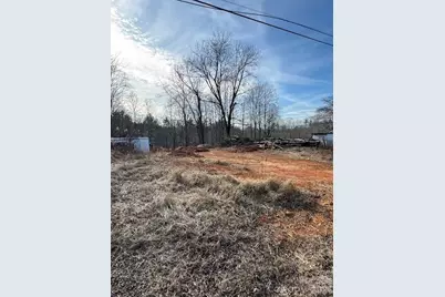 2573 Dogwood Street, Morganton, NC 28655 - Photo 5