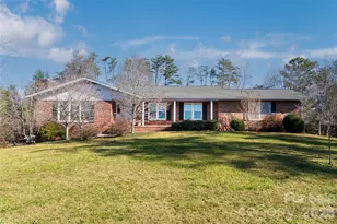 15 Lackey Ln, Asheville, NC 28804 - Photo 1