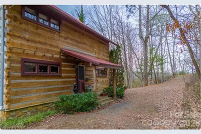 581 Mountain Laurel Drive, Franklin, NC 28734 - Photo 3