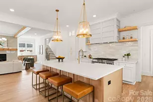 4349 Castleton Rd, Charlotte, NC 28211 - Photo 15