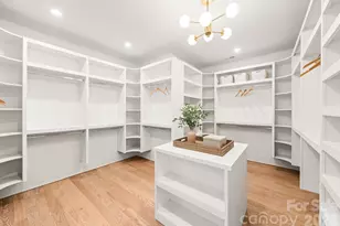 4349 Castleton Rd, Charlotte, NC 28211 - Photo 29