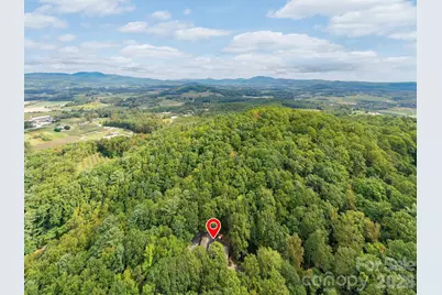 410 Rockwood Drive, Hendersonville, NC 28792 - Photo 41