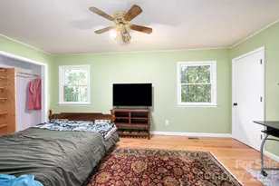 410 Rockwood Dr, Hendersonville, NC 28792 - Photo 25