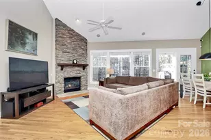 10864 Rogalla Dr, Charlotte, NC 28277 - Photo 17