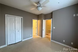 18009 Kings Point Dr, Cornelius, NC 28031 - Photo 9