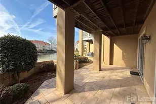 18009 Kings Point Dr, Cornelius, NC 28031 - Photo 25