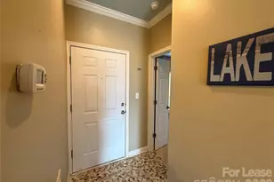 18009 Kings Point Dr, Cornelius, NC 28031 - Photo 3