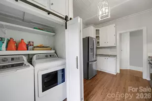 1638 Longfellow St, Charlotte, NC 28205 - Photo 21
