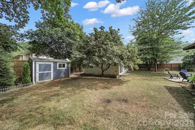 1638 Longfellow Street, Charlotte, NC 28205 - Photo 25