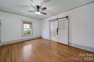 1638 Longfellow St, Charlotte, NC 28205 - Photo 13