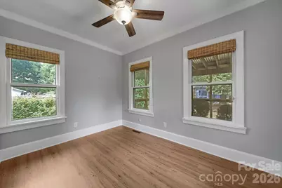 1638 Longfellow Street, Charlotte, NC 28205 - Photo 19