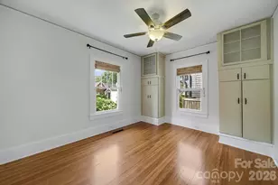 1638 Longfellow St, Charlotte, NC 28205 - Photo 17