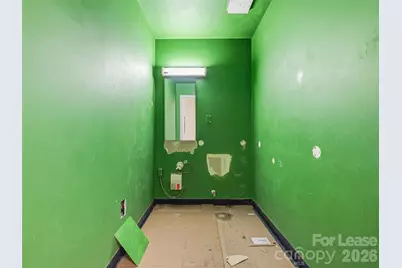 1950 Hendersonville Road, Asheville, NC 28776 - Photo 17