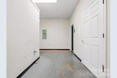 1950 Hendersonville Road, Asheville, NC 28776 - Photo 15