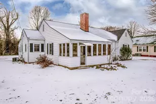 198 Center St, Cooleemee, NC 27014 - Photo 3