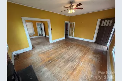 132 W Stewart Avenue, Mooresville, NC 28115 - Photo 9