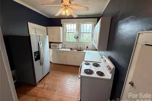 132 W Stewart Ave, Mooresville, NC 28115 - Photo 11