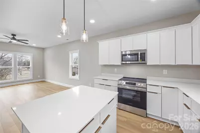 401 Lee Street #B, Mount Holly, NC 28120 - Photo 9