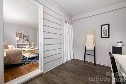 2516 Columbus Circle, Charlotte, NC 28208 - Photo 17