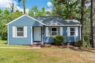 2516 Columbus Cir, Charlotte, NC 28208 - Photo 1