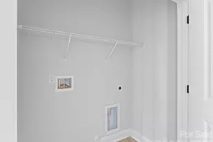 133 Cherry Spgs Ln, Asheville, NC 28804 - Photo 9