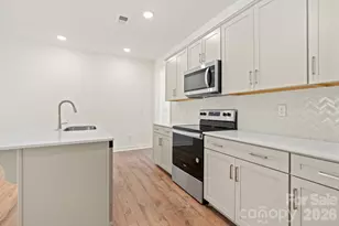 133 Cherry Spgs Ln, Asheville, NC 28804 - Photo 7