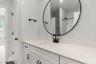 133 Cherry Spgs Ln, Asheville, NC 28804 - Photo 31