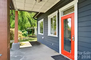 626 Old Lytle Cove Rd, Swannanoa, NC 28778 - Photo 7